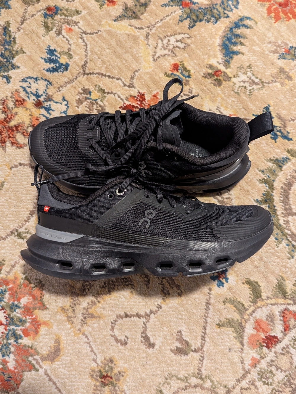 On Cloud Sneakers in Black - Picture 7 of 11